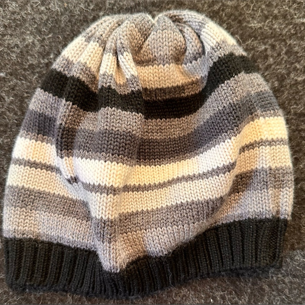 KIDS CATYA BLACK, GRAY & WHITE STRIPED MERINO WOOL BEANIE HAT - SIZE 6